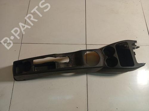 Mittelkonsole Mittelkonsole HONDA JAZZ II (GD_, GE3, GE2) 1.4 iDSI (GE3, GD1) (83 hp) 39701448 39701448