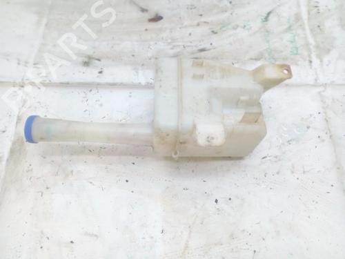 Used Windscreen washer tank Windscreen washer tank SUZUKI BALENO Hatchback (EG) 1.3 i 16V (SY413) (85 hp) 35867637 35867637