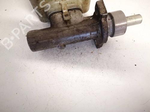 Used Brake master cylinder Brake master cylinder 35137635 35137635