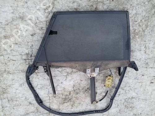 Dør rude højre bagtil Dør rude højre bagtil 34859197 34859197