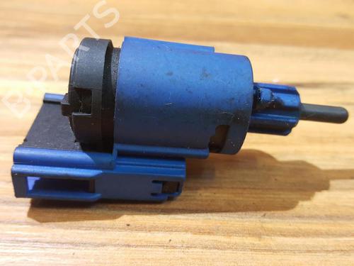 Used Electronic module Electronic module AUDI A4 B6 (8E2) 1.8 T (163 hp) 35863185 35863185