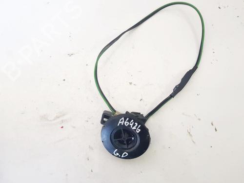 speaker-audi-100-c4-avant-4a5-1990-1991-1992-1993-1994-32875849 main image