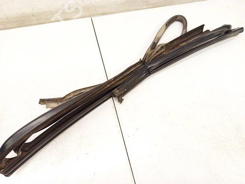Used Rubber door seal Rubber door seal VW PASSAT B5.5 (3B3) 2.5 TDI (150 hp) 39938960 39938960