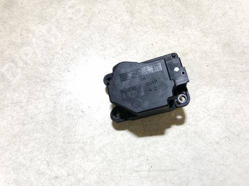 Used Electronic module Electronic module VOLVO S60 II (134) DRIVe / D2 (114 hp) 33066188 33066188