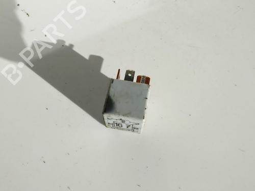 Used Electronic sensor Electronic sensor VW POLO IV (9N_, 9A_) 1.4 16V (75 hp) 32886123 32886123