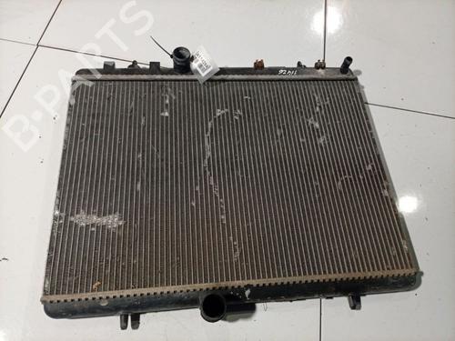 Used Water radiator Water radiator 37063764 37063764