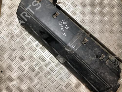 Used Air filter box Air filter box BMW 5 (E39) 525 tds (143 hp) 35695996 35695996