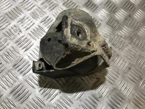 Used Engine mount Engine mount VW PASSAT B3/B4 Variant (3A5, 35I) 1.9 D (68 hp) 33498193 33498193