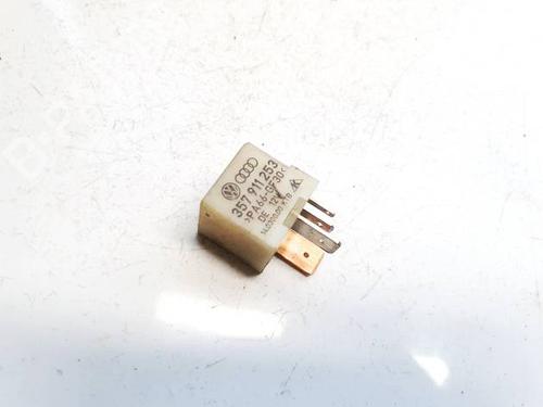 Used Electronic sensor Electronic sensor VW PASSAT B3/B4 Variant (3A5, 35I) 1.6 TD (80 hp) 40485900 40485900