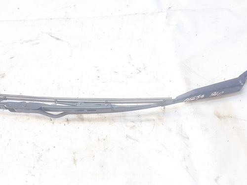 Used Front windshield wiper arm Front windshield wiper arm VOLVO S40 I (644) 1.6 (105 hp) 33529059 33529059