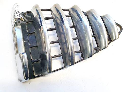 Used Grille Grille ALFA ROMEO 147 (937_) 1.9 JTD 16V (937.AXG1B, 937.BXG1B) (140 hp) 35106360 35106360