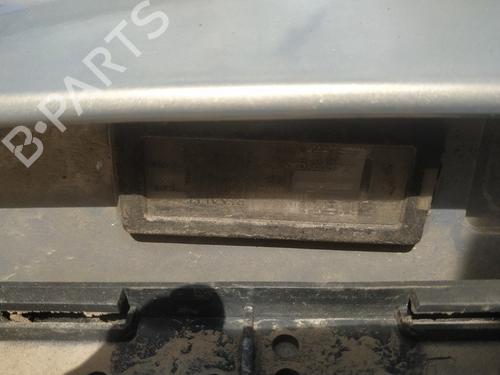 luz-matricula-renault-espace-iv-jk01_-2002-35405762 main image