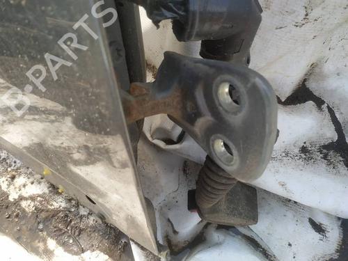 hingedoor-check-strap-land-rover-discovery-iii-l319-2004-2005-2006-2007-2008-2009-32945792 main image