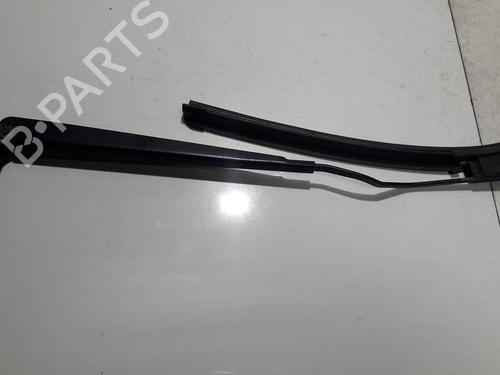 Used Front windshield wiper arm Front windshield wiper arm 33514397 33514397