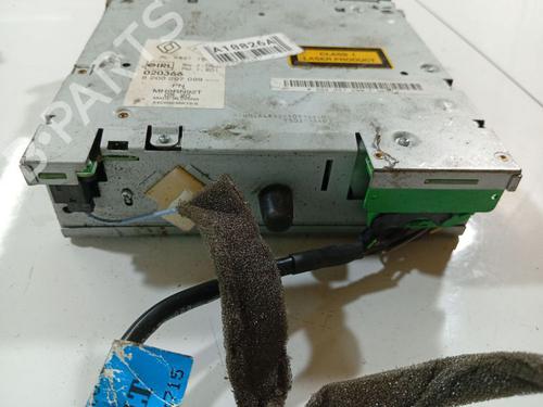 Radio RENAULT ESPACE IV (JK0/1_) 2.0 (JK0A, JK1D, JK0N) | BP34866970E6 - Image 3