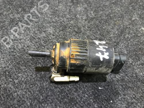 Used Washer pump Washer pump RENAULT LAGUNA I (B56_, 556_) 2.2 dT (B569) (113 hp) 35662747 35662747