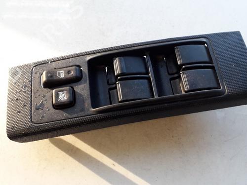 Used Switch Switch TOYOTA COROLLA Verso (ZER_, ZZE12_, R1_) 2.2 D-4D (AUR10_, AUR10R) (136 hp) 33514490 33514490