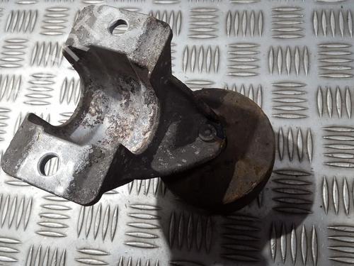 Used Engine mount Engine mount BMW 5 (F10) 525 d (204 hp) 33499602 33499602