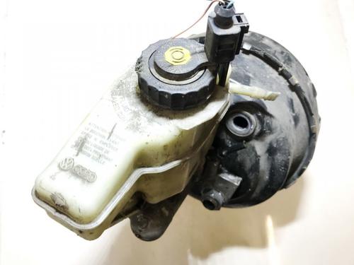 brake-master-cylinder-audi-a3-8p1-2003-2004-2005-2006-2007-2008-2009-2010-2011-2012-2013-35854033 main image