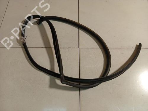 Used Rubber door seal Rubber door seal HYUNDAI i30 (FD) 1.6 CRDi (90 hp) 40555405 40555405