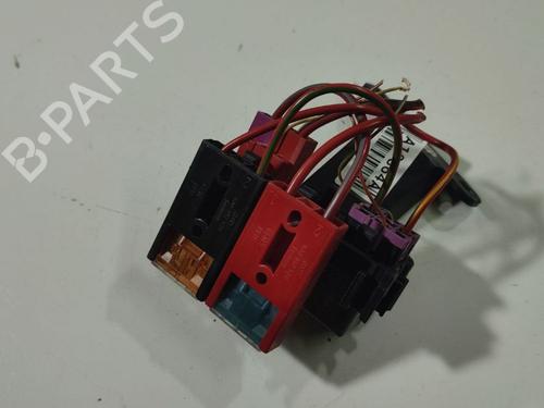 Fuse box AUDI A6 C5 (4B2, 4B4) 2.5 TDI | BP33488022E1 - Image 3