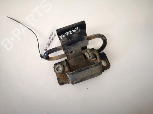 hingedoor-check-strap-audi-a4-b5-8d2-1994-1995-1996-1997-1998-1999-2000-2001-32884793 main image