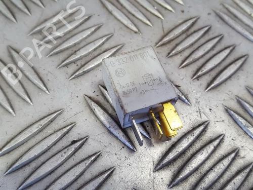 Used Electronic sensor Electronic sensor TOYOTA AVENSIS (_T25_) 2.0 VVT-i (AZT250_, AZT250R) (147 hp) 33495907 33495907