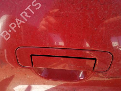 front-right-exterior-door-handle-audi-a4-b5-8d2-1994-1995-1996-1997-1998-1999-2000-2001-35523290 main image