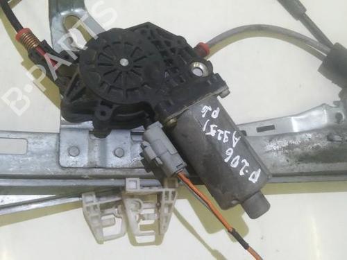 Used Right front window motor Right front window motor 35667006 35667006