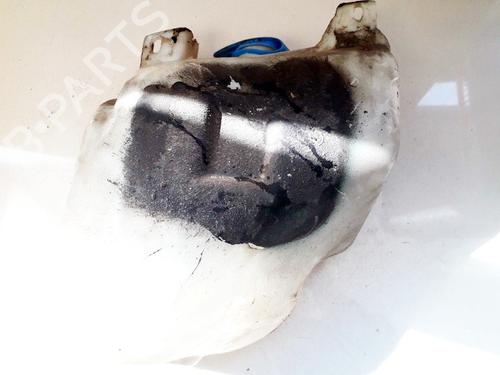 Sprinklertank Sprinklertank VW GOLF III (1H1) 1.9 TDI (90 hp) 35857063 35857063