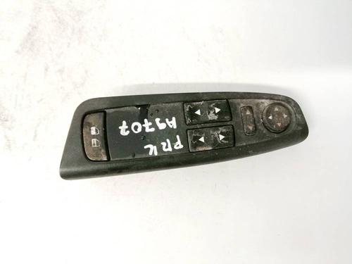 Used Switch FIAT STILO (192_) 1.6 16V (192_XB1A) (103 hp) 32589008