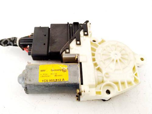 Used Right rear window motor Right rear window motor 39632134 39632134