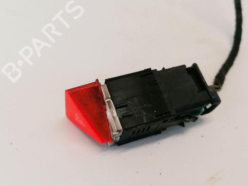 Used Warning switch Warning switch VW CADDY III Box Body/MPV (2KA, 2KH, 2CA, 2CH) 1.9 TDI (105 hp) 35632538 35632538