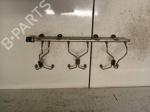 Used Injection rail Injection rail BMW 5 (F10) 535 i (326 hp) 40245356 40245356