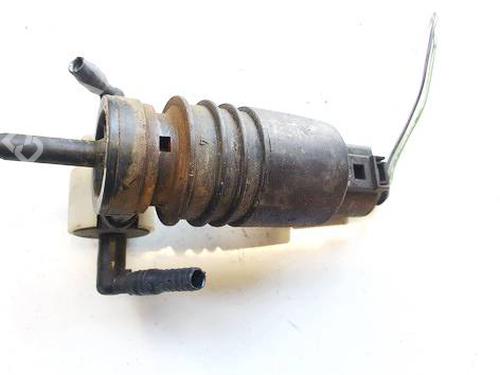 Used Washer pump Washer pump VW PASSAT B7 (362) 1.6 TDI (105 hp) 34901772 34901772