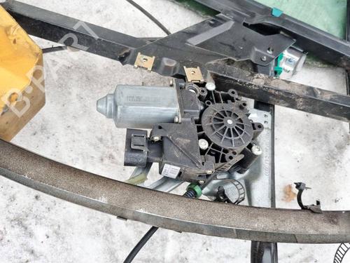 Left front window motor AUDI A4 B5 (8D2) 1.9 TDI | BP35173042E21 - Image 2