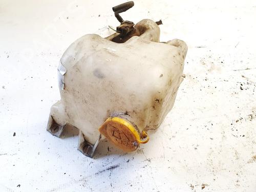 Used Windscreen washer tank Windscreen washer tank SUBARU OUTBACK (BE, BH) 2.5 AWD (BH9) (156 hp) 35851550 35851550