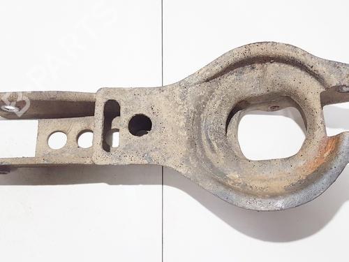 Used Right rear suspension arm Right rear suspension arm 35871509 35871509