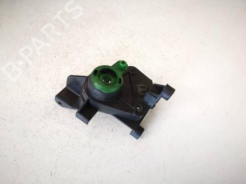 Used Support BMW 7 (E65, E66, E67) 730 d (218 hp) 32601388