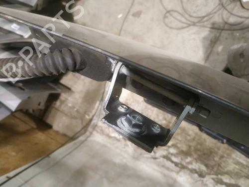 Used Hinge/Door check strap Hinge/Door check strap 37085203 37085203