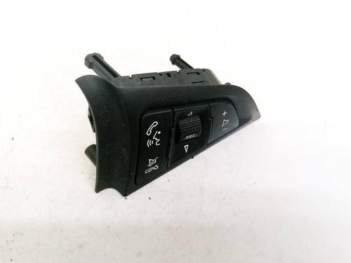 Used Steering wheel controls Steering wheel controls 35369353 35369353