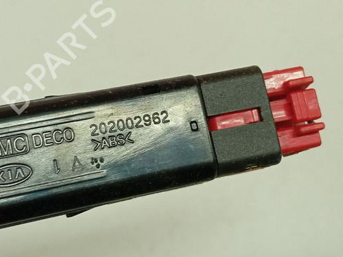 Switch KIA SORENTO I (JC) 2.5 CRDi | BP38493923I30 - Image 4