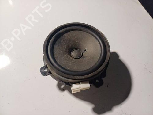 Used Speaker CHEVROLET CAPTIVA (C100, C140) 3.2 4WD (230 hp) 32575097