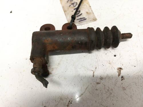 Used Clutch slave cylinder Clutch slave cylinder DR DR 5 1.6 (109 hp) 34953935 34953935