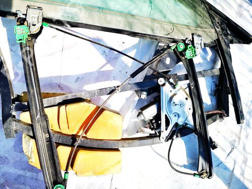Used Front right window mechanism Front right window mechanism AUDI A4 B5 (8D2) 1.8 (125 hp) 35599702 35599702