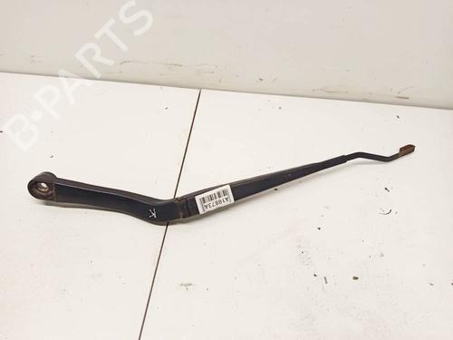 front-windshield-wiper-arm-opel-insignia-a-g09-2008-2009-2010-2011-2012-2013-2014-2015-2016-2017-32542548 main image