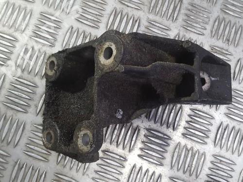 Used Support Support OPEL OMEGA B (V94) 2.5 V6 (F69, M69, P69) (170 hp) 33494373 33494373