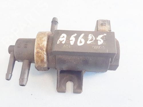 Used Electronic module Electronic module VW GOLF III (1H1) 1.9 TDI (90 hp) 35868929 35868929