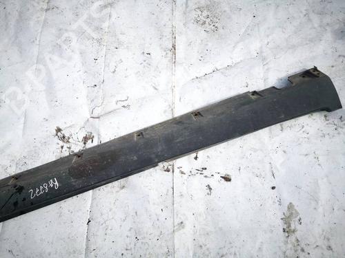Used Right sideskirt Right sideskirt 35074957 35074957