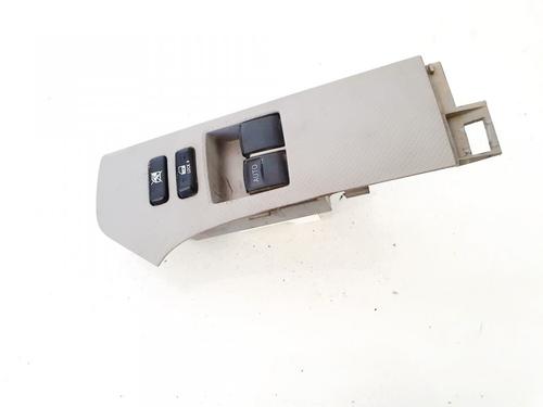 Used Switch Switch TOYOTA YARIS (_P9_) 1.4 D-4D (NLP90_, NLP90R) (90 hp) 32908295 32908295